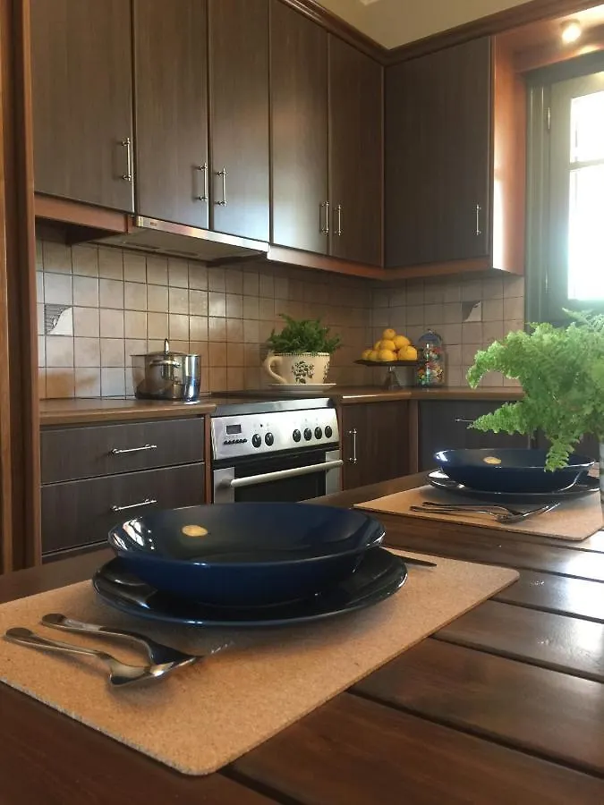 아파트 Agrilia Maison Razáta