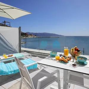 Sunrise Bay Apts Αγία Ευφημία
